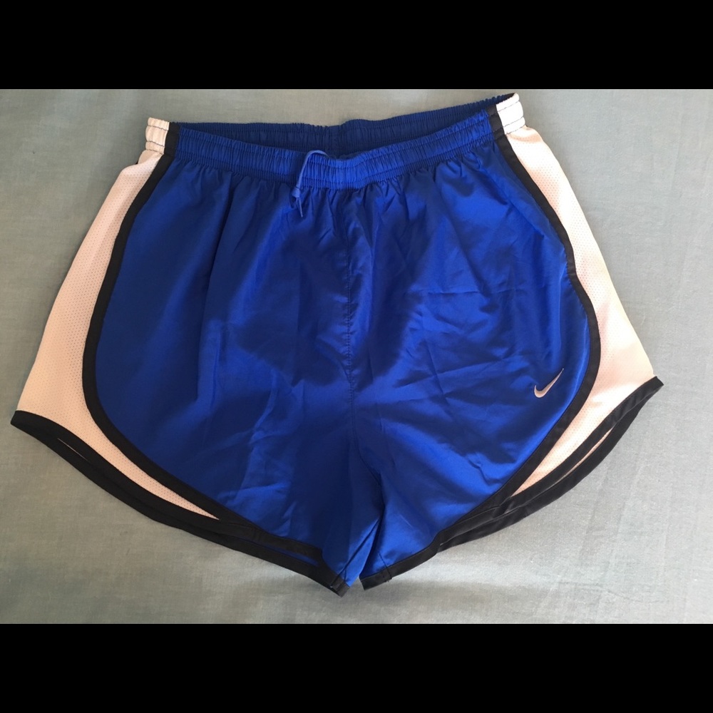 Nike Tempo Women’s Running Shorts | Royal Blue